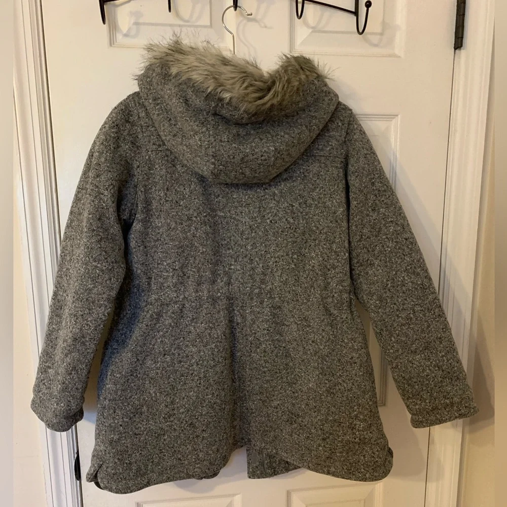N/A girl’s old